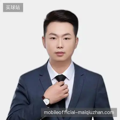 杨英